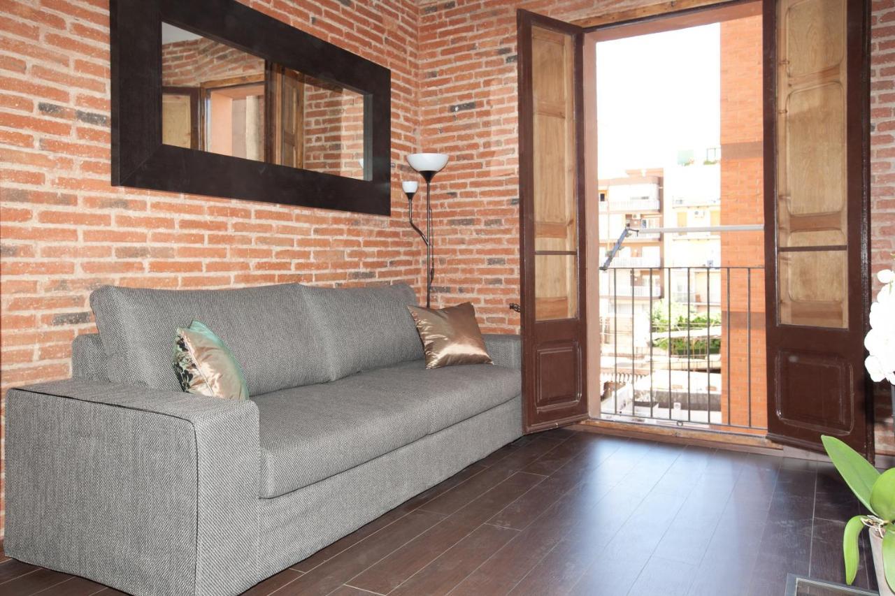 2-Bedroom Apartment For Families 바르셀로나 외부 사진